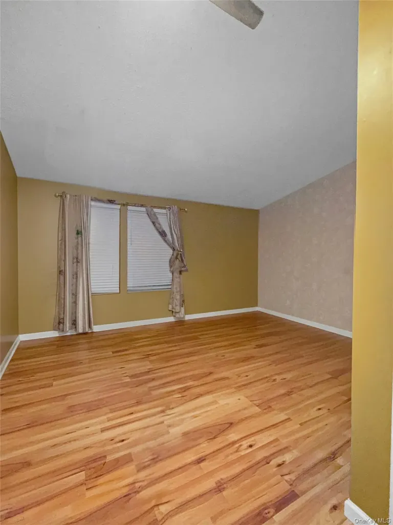 3910 Whispering Hills Chester NY 10918