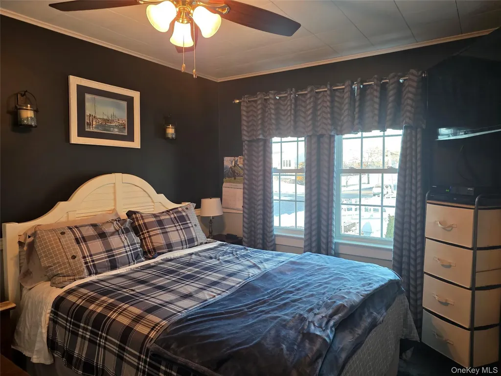 1405 Ohio Avenue Bay Shore NY 11706