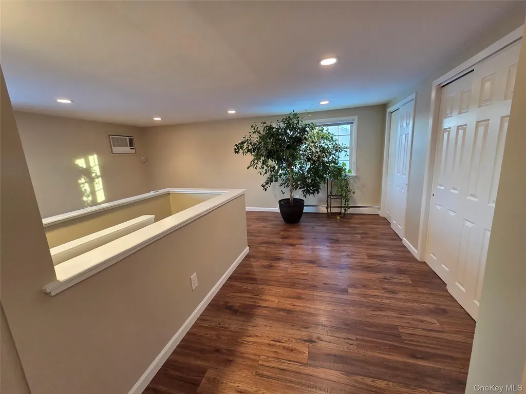 1405 Ohio Avenue Bay Shore NY 11706