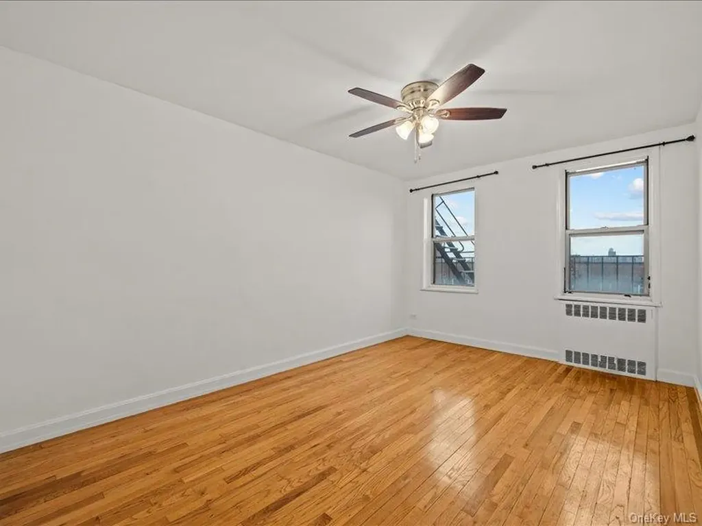 5610 Netherland Avenue Bronx NY 10471