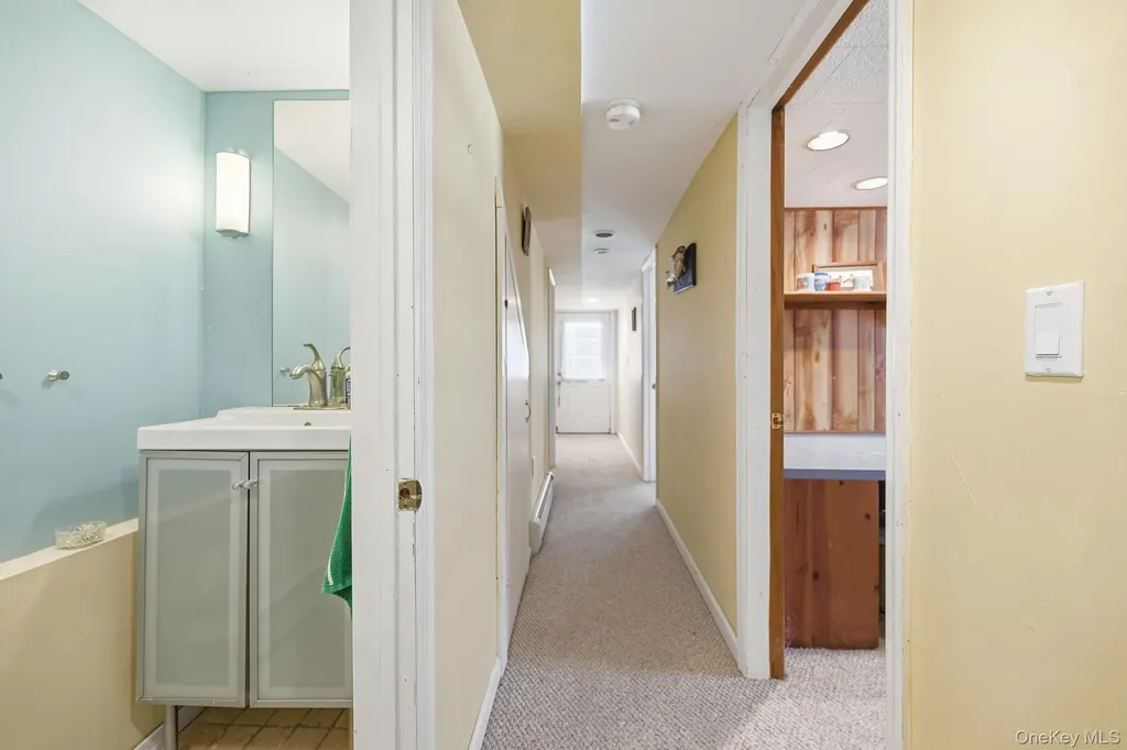 8 Wendy Way Warwick NY 10925