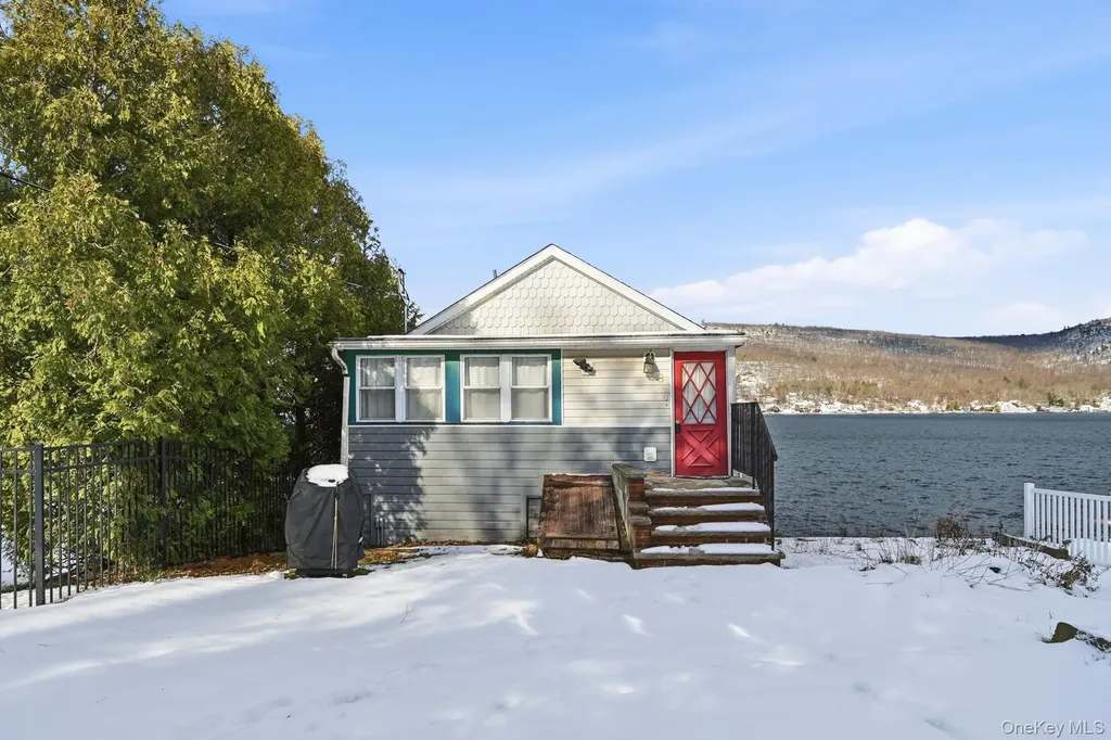 8 Wendy Way Warwick NY 10925