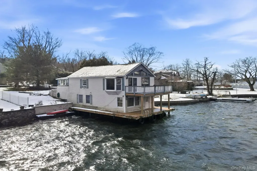 8 Wendy Way Warwick NY 10925