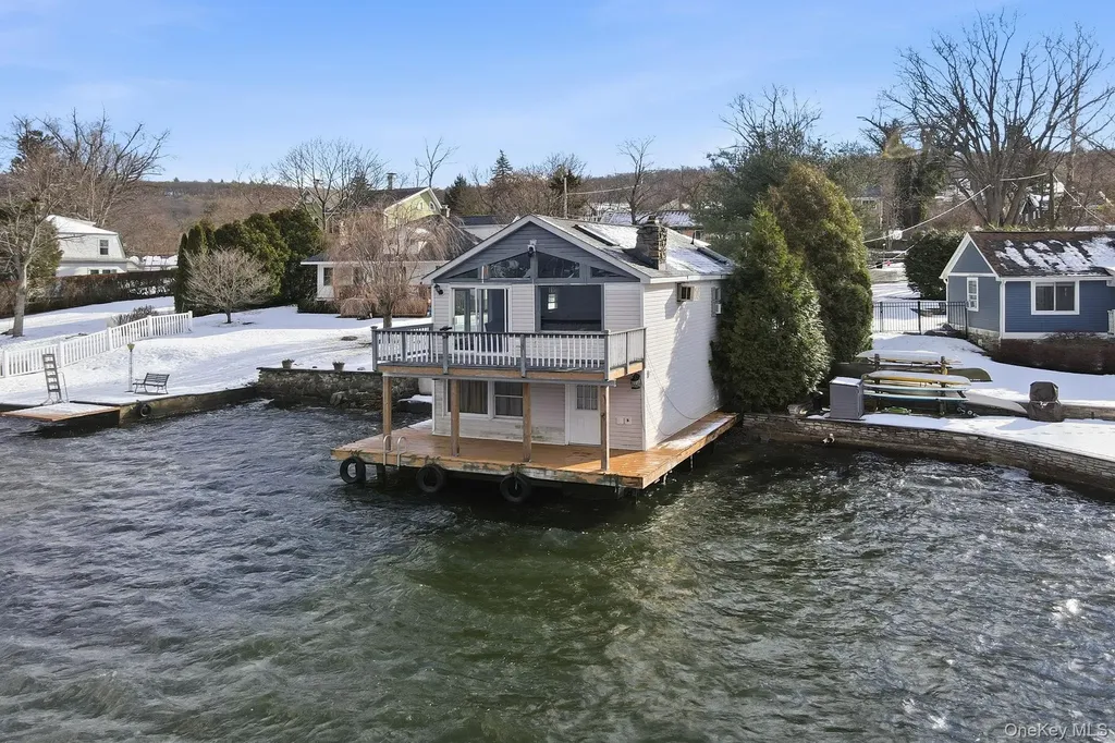 8 Wendy Way Warwick NY 10925