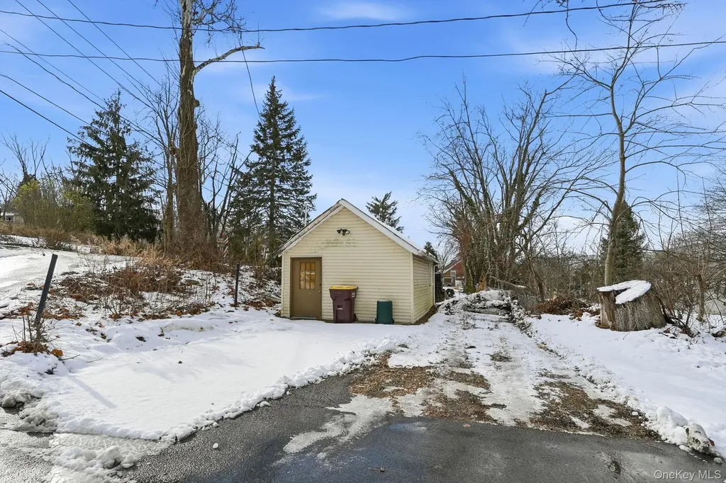 8 Wendy Way Warwick NY 10925