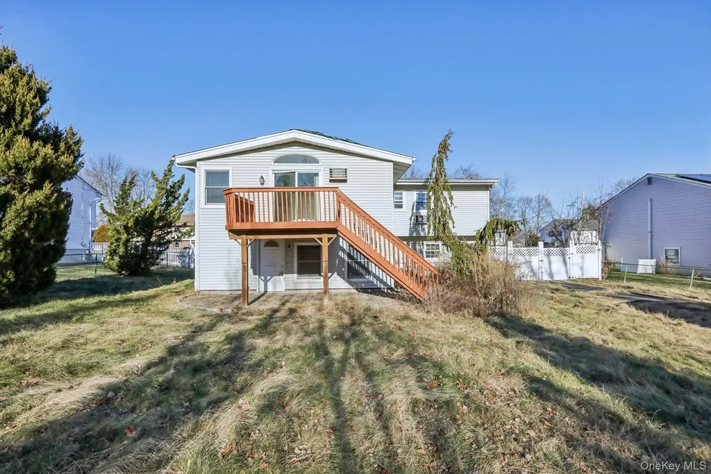 11 Centennial Drive Garnerville NY 10923