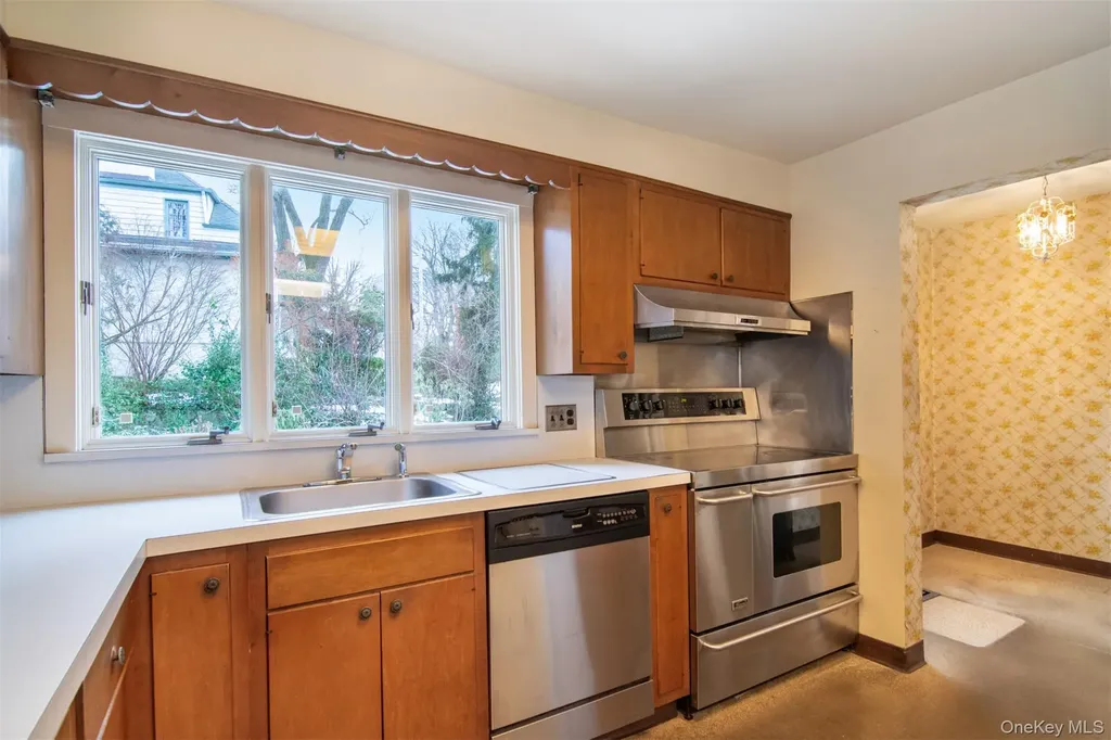 118 Boulder Trail Bronxville NY 10708