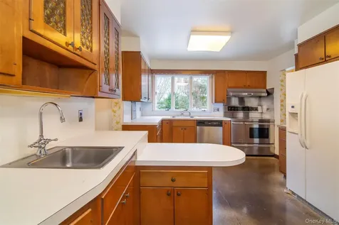 118 Boulder Trail Bronxville NY 10708