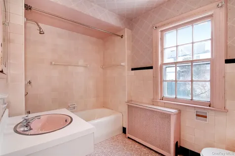 118 Boulder Trail Bronxville NY 10708