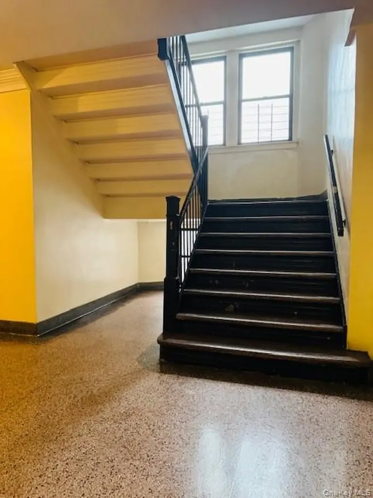 92-05 Whitney Avenue Elmhurst NY 11373