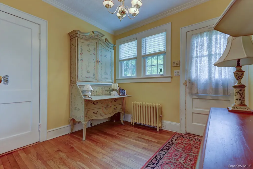 205 Hempstead Avenue Malverne NY 11565