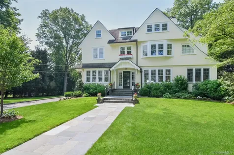 4 Sussex Avenue Bronxville NY 10708