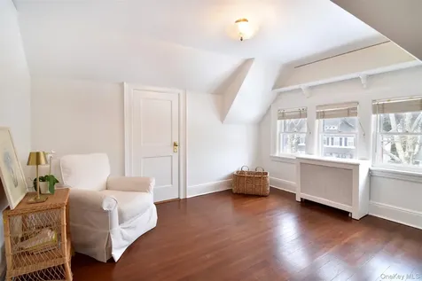 4 Sussex Avenue Bronxville NY 10708