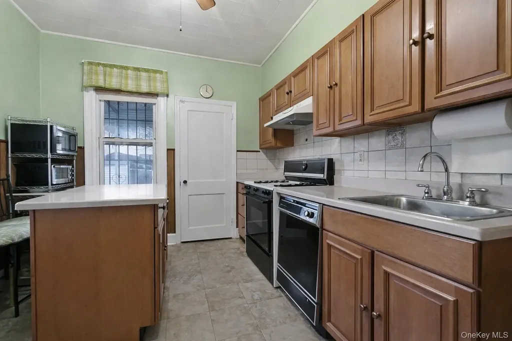 230 E 42nd Street Brooklyn NY 11203