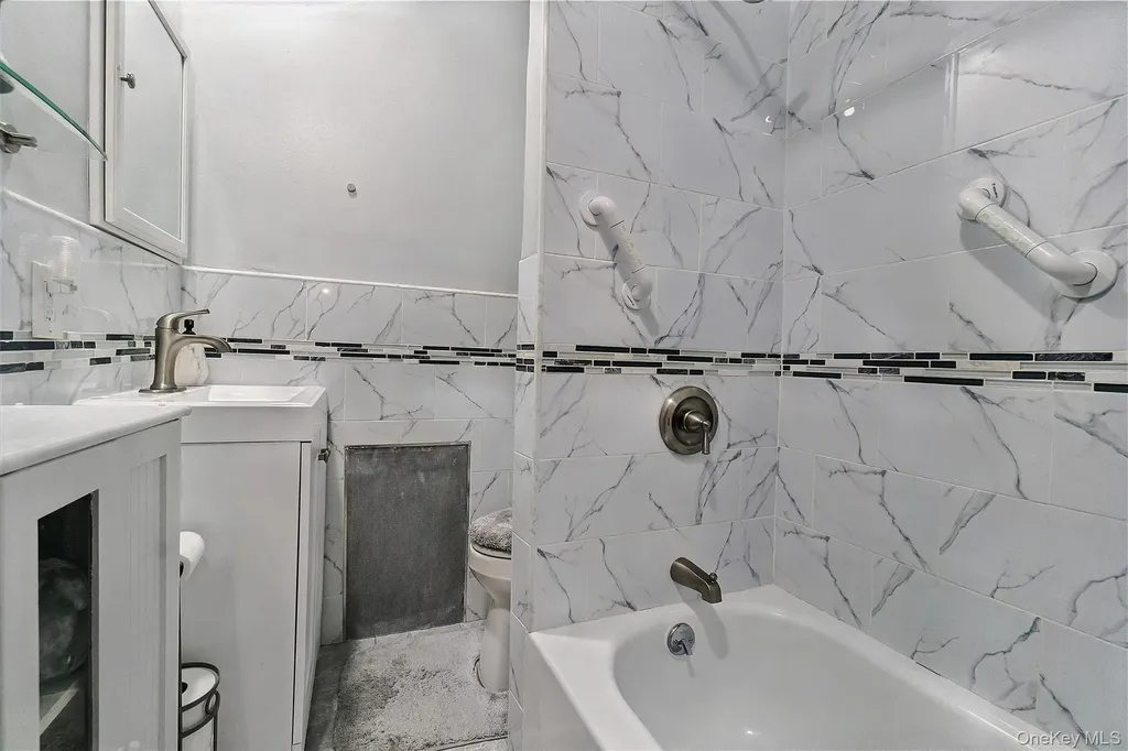 230 E 42nd Street Brooklyn NY 11203