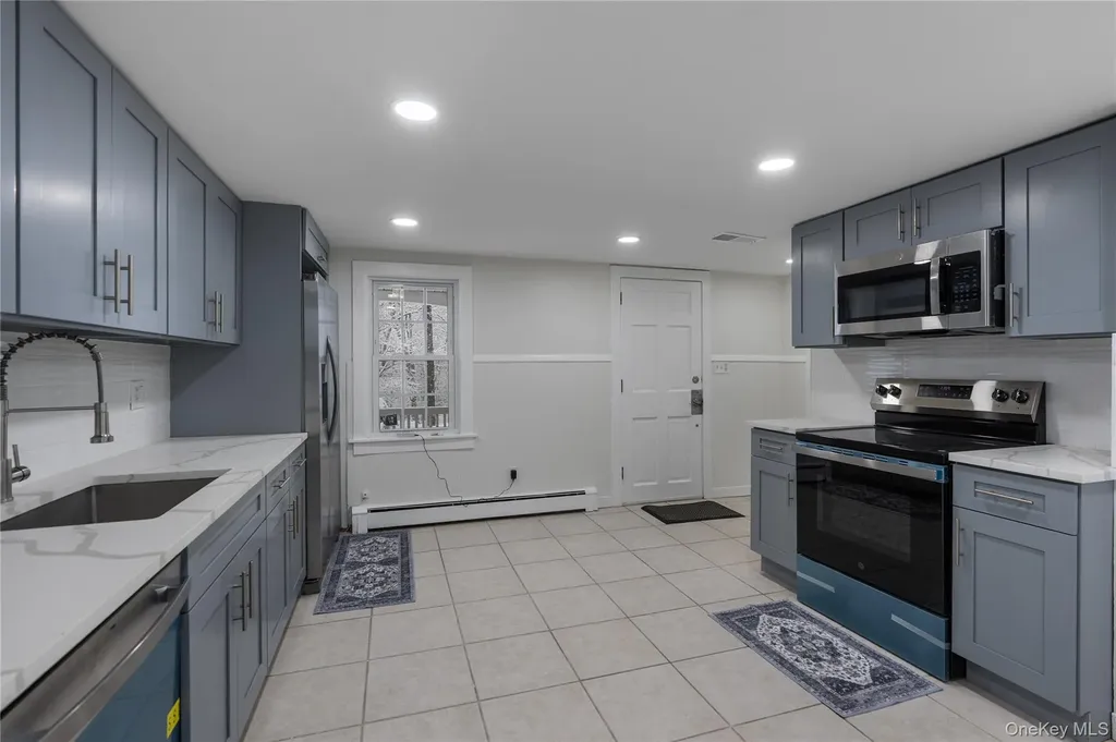 32 Dudley Lane Howells NY 10932