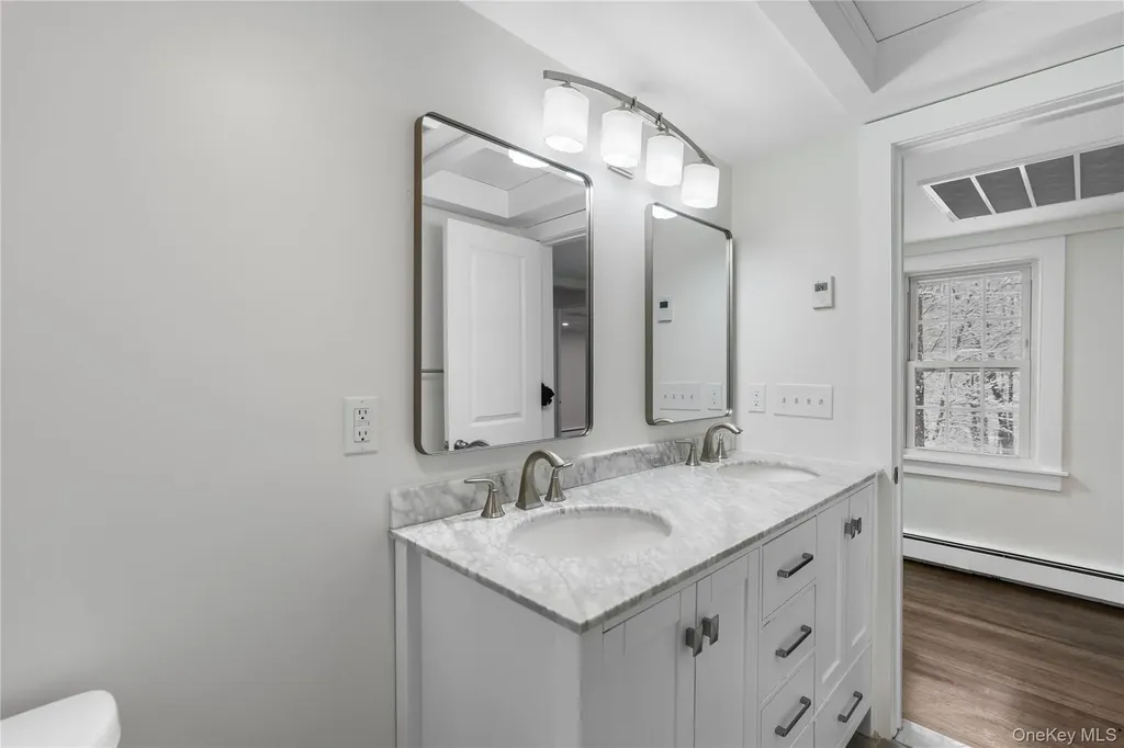 32 Dudley Lane Howells NY 10932