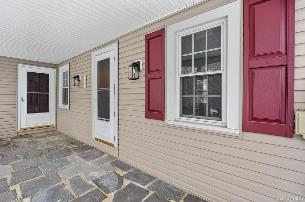32 Dudley Lane Howells NY 10932