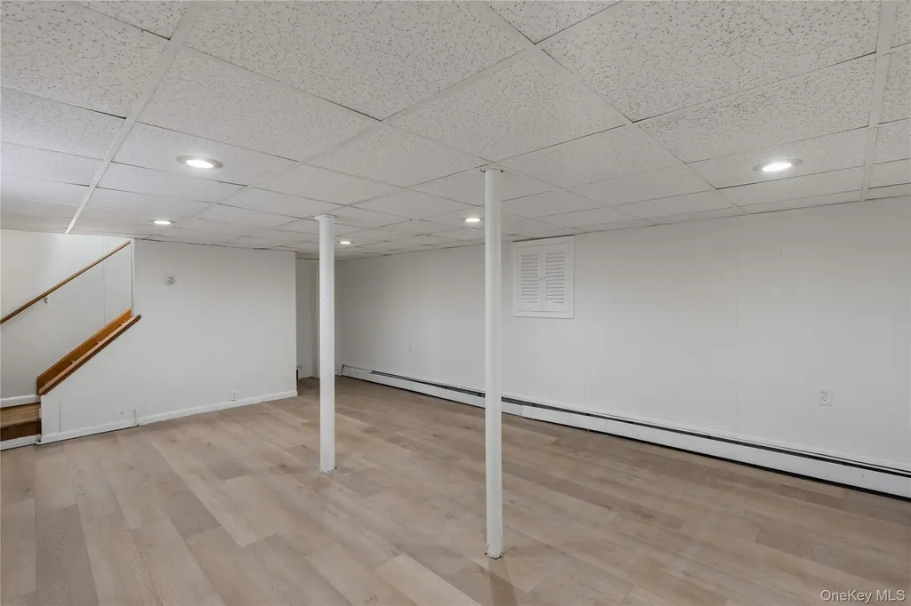 32 Dudley Lane Howells NY 10932