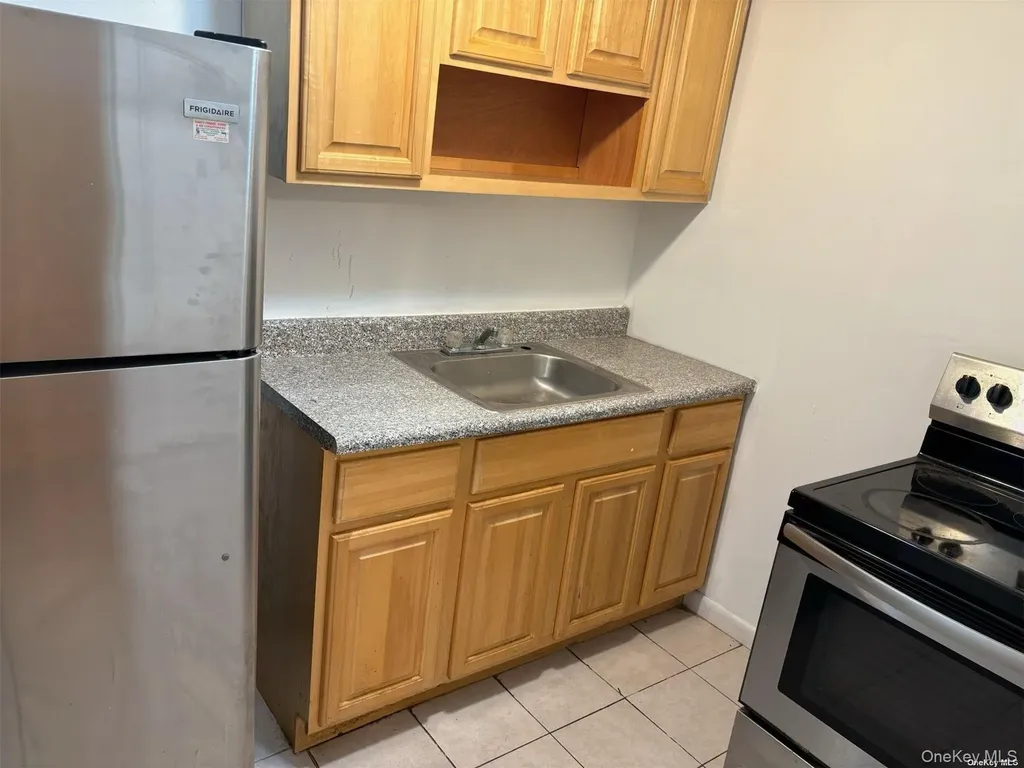 686 E 223rd Street Bronx NY 10466