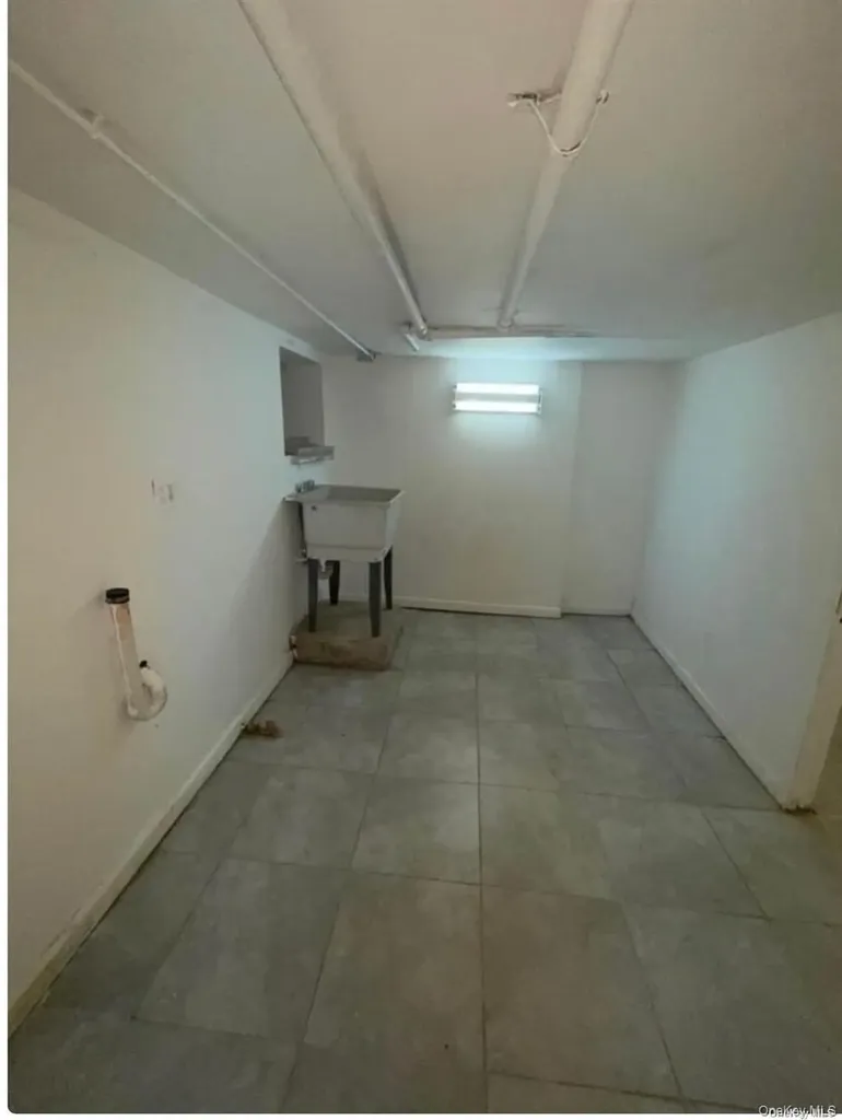 686 E 223rd Street Bronx NY 10466