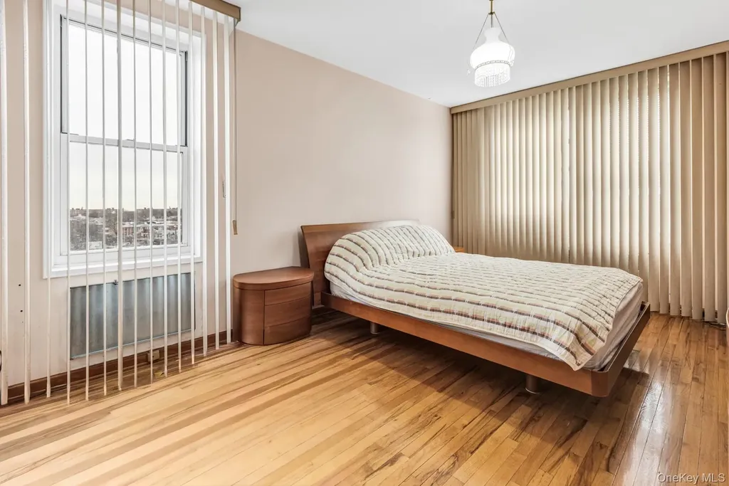2600 E 21st Street Brooklyn NY 11235