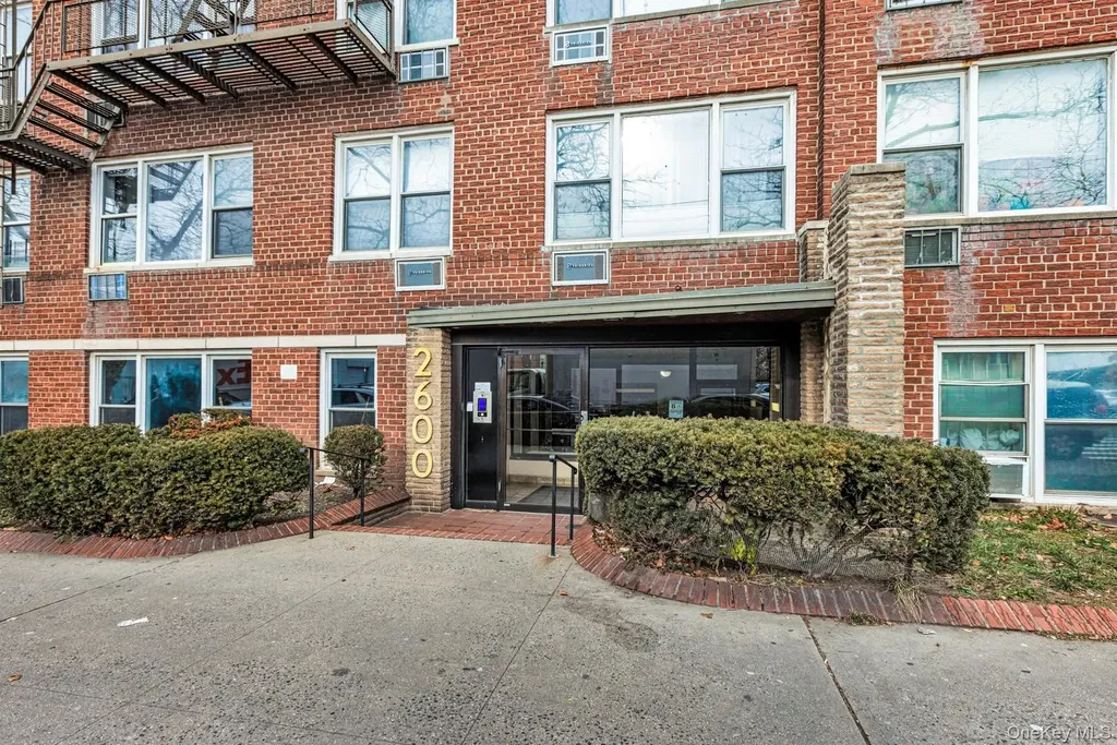 2600 E 21st Street Brooklyn NY 11235