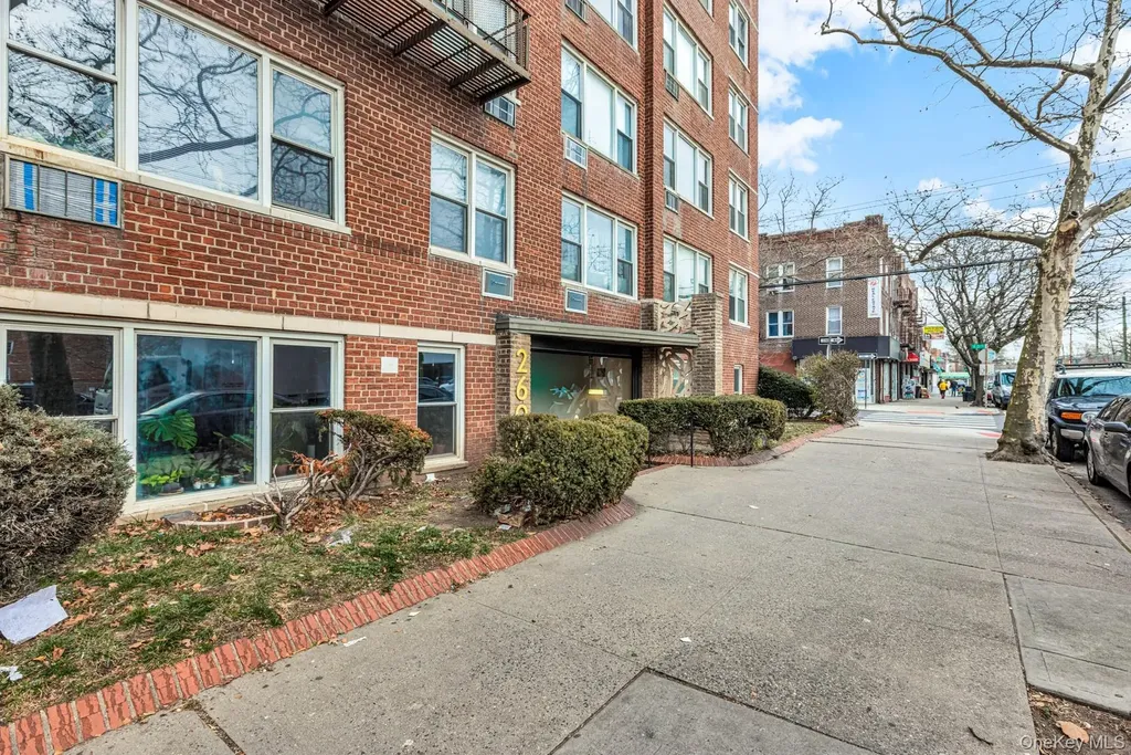 2600 E 21st Street Brooklyn NY 11235
