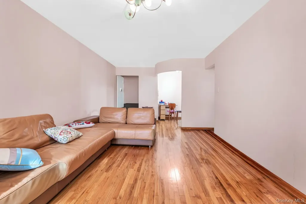 2600 E 21st Street Brooklyn NY 11235