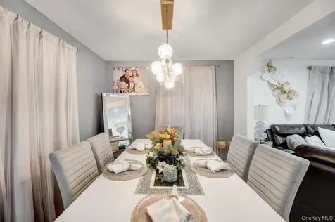 91 Cedar Road Amityville NY 11701