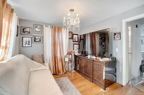 91 Cedar Road Amityville NY 11701