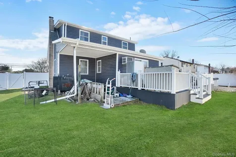 91 Cedar Road Amityville NY 11701