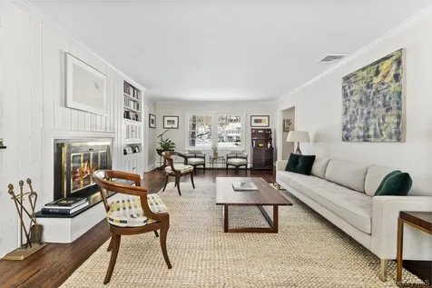 110 Marcourt Drive Chappaqua NY 10514
