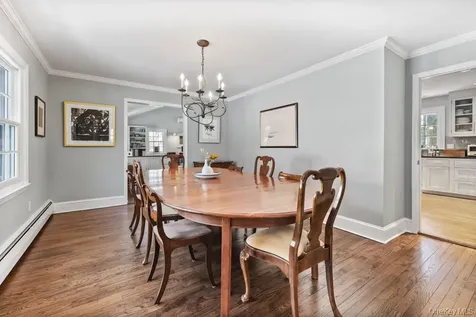 110 Marcourt Drive Chappaqua NY 10514