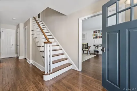 110 Marcourt Drive Chappaqua NY 10514