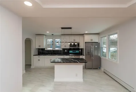 134 Old Quaker Lane Hyde Park NY 12538