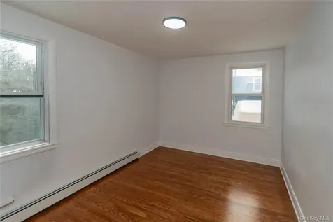 134 Old Quaker Lane Hyde Park NY 12538