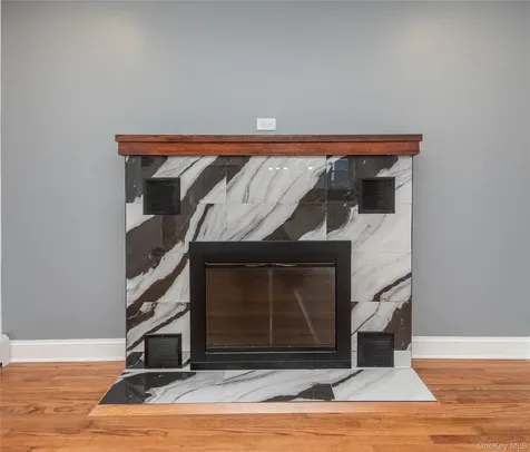 134 Old Quaker Lane Hyde Park NY 12538