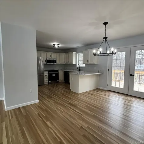 35 Pioneer Road Gardiner NY 12525