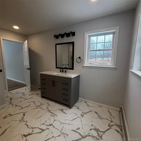 35 Pioneer Road Gardiner NY 12525