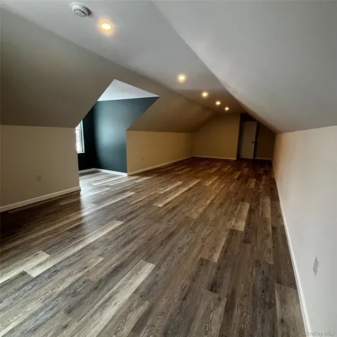 35 Pioneer Road Gardiner NY 12525