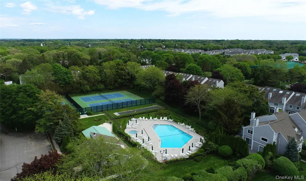 50 Hubbard Lane Southampton NY 11968