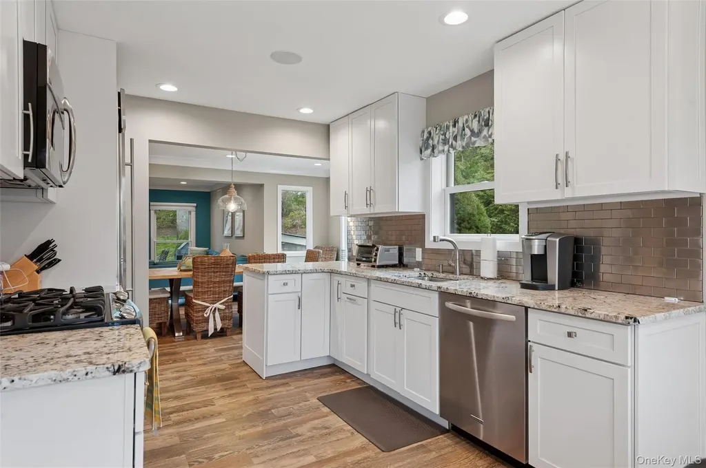 50 Hubbard Lane Southampton NY 11968