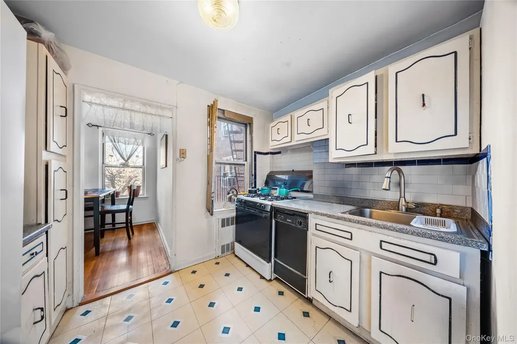 105-25 67th Road Forest Hills NY 11375