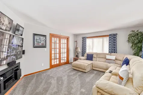 503 Wading River Road Manorville NY 11949