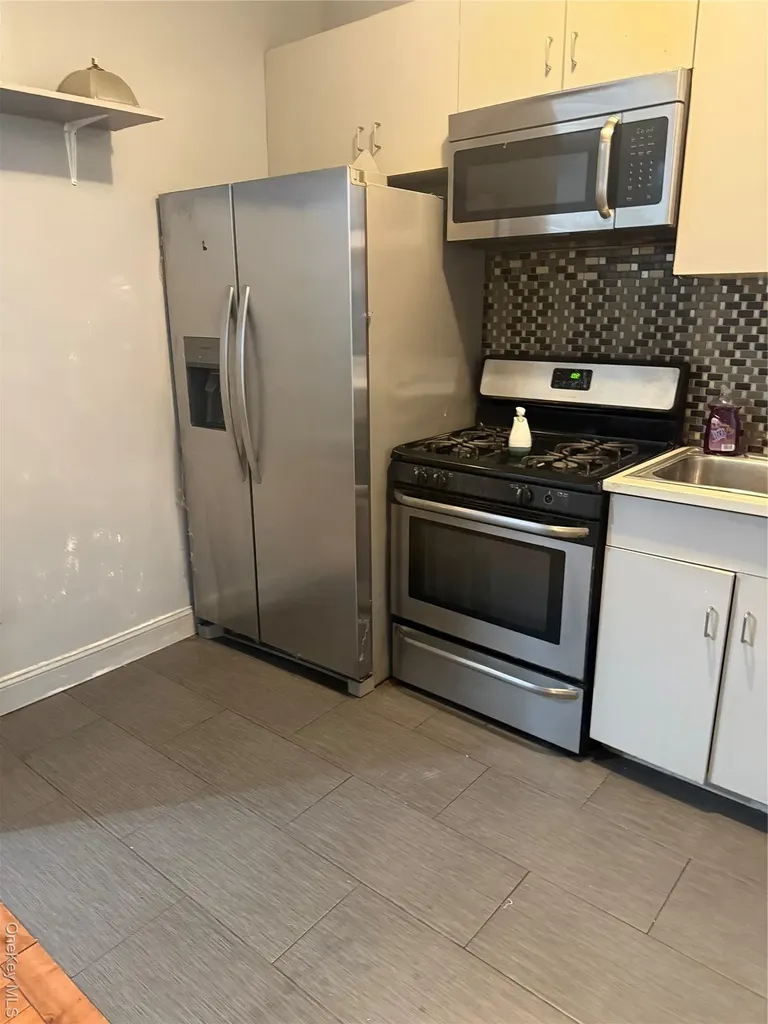 169 Euclid Avenue Brooklyn NY 11208