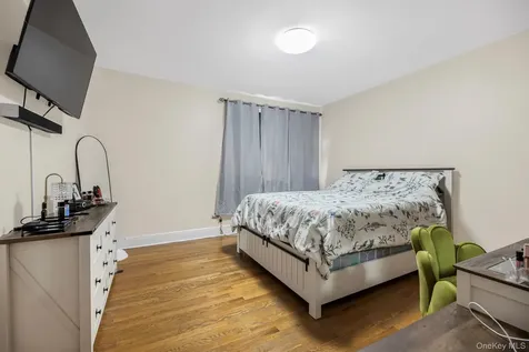 125 Aka 127 Woodland Avenue Yonkers NY 10703