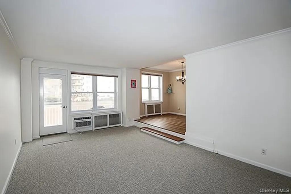 522 Shore Road Long Beach NY 11561