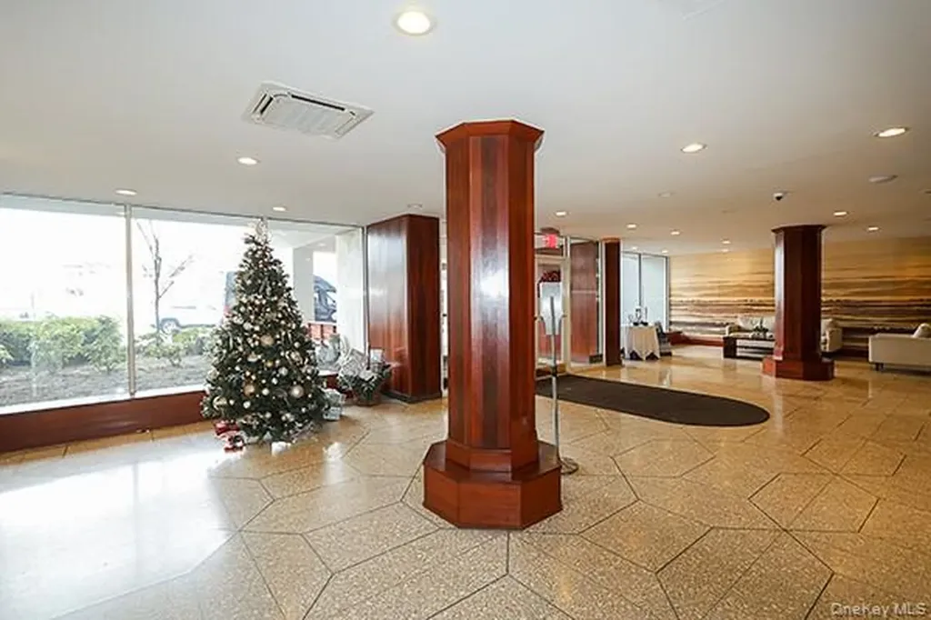 522 Shore Road Long Beach NY 11561