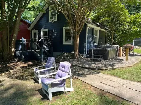 149 Jaycox Road Cold Spring NY 10516
